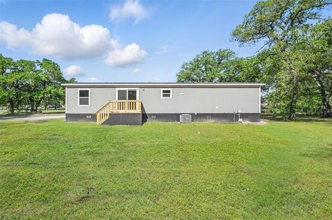 Manufactured Home in Azle TX 134 Overland Trail 19.jpg