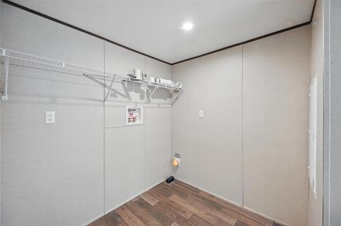 Manufactured Home in Azle TX 134 Overland Trail 9.jpg