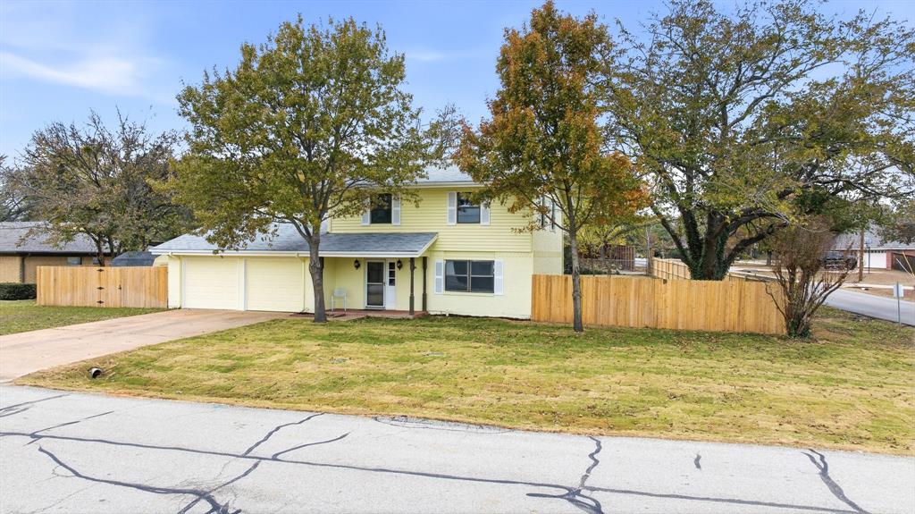 5600 Choctaw Dr, Granbury, TX 76049 photo