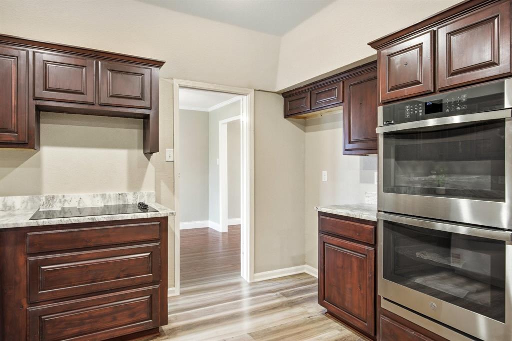 5600 Choctaw Dr, Granbury, TX 76049 photo