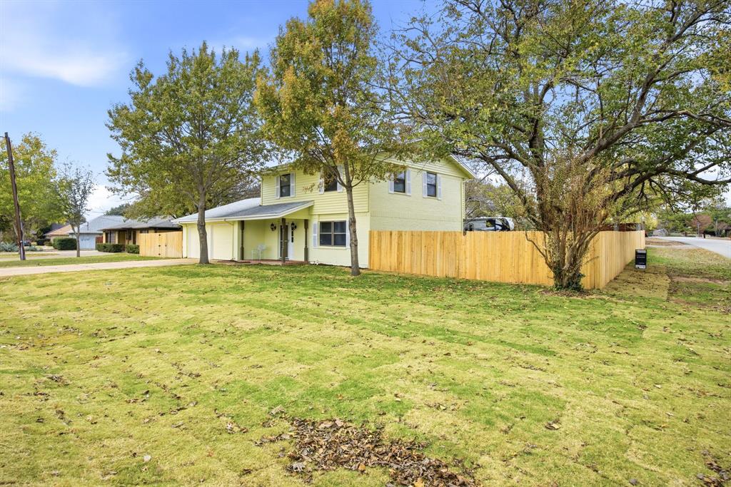 5600 Choctaw Dr, Granbury, TX 76049 photo