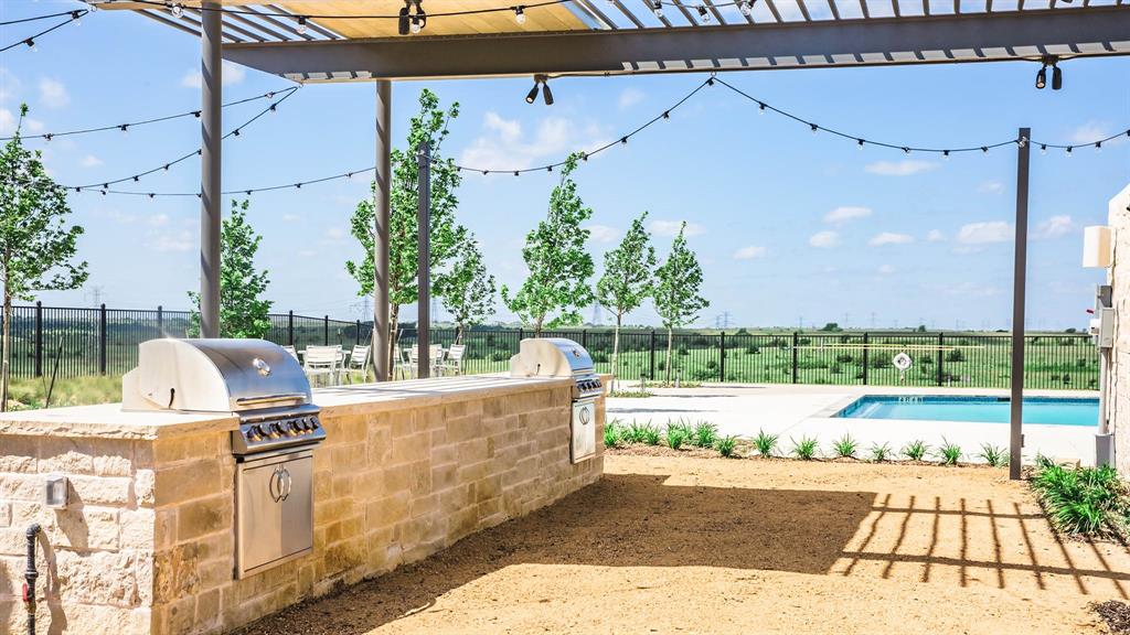 10669 Bryan Creek Rd, Fort Worth, TX 76126 photo