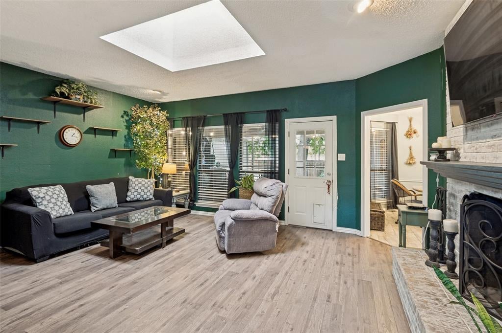 1006 Ridgeview, Carrollton, TX 75007 photo