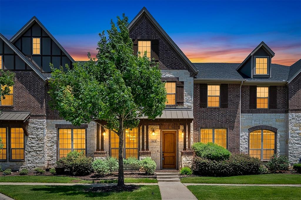 4666 Dozier Rd, Carrollton, TX 75010