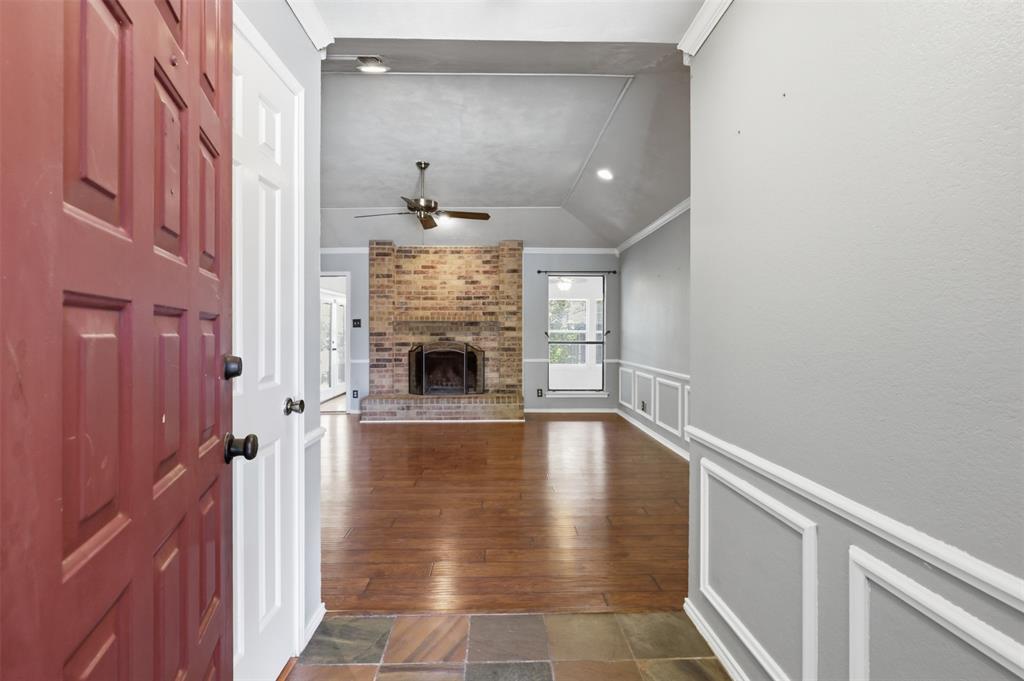 8205 Alsace Ct, Fort Worth, TX 76134 photo