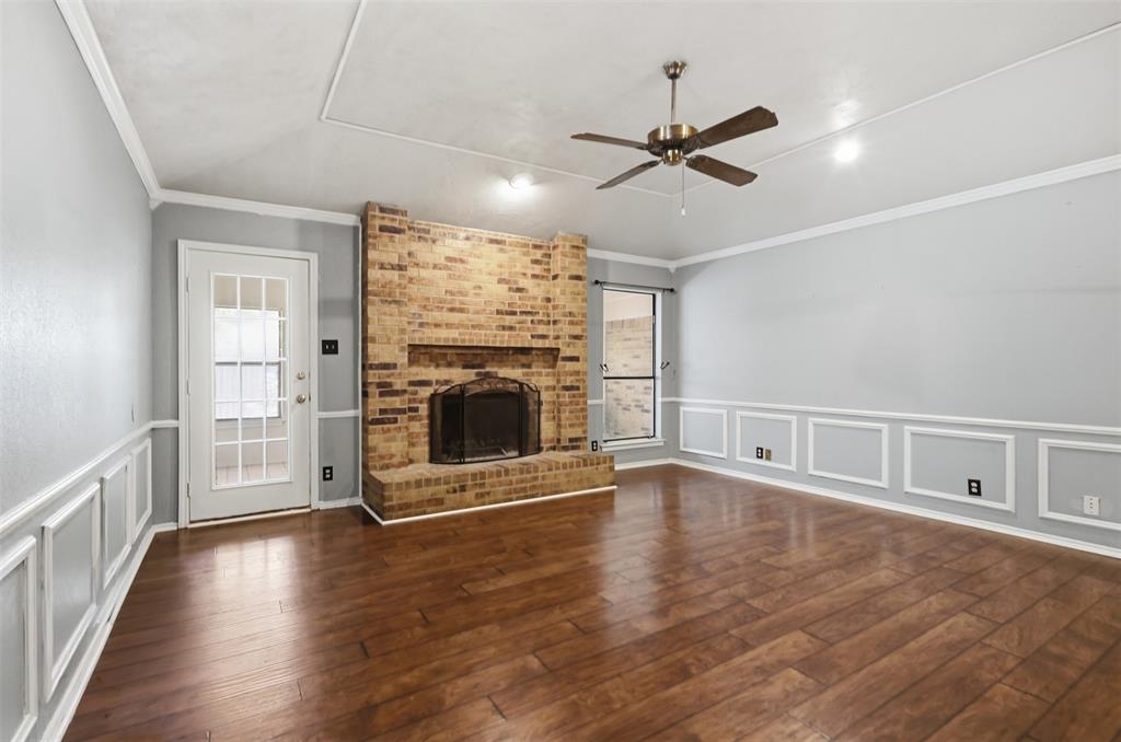 8205 Alsace Ct, Fort Worth, TX 76134 photo