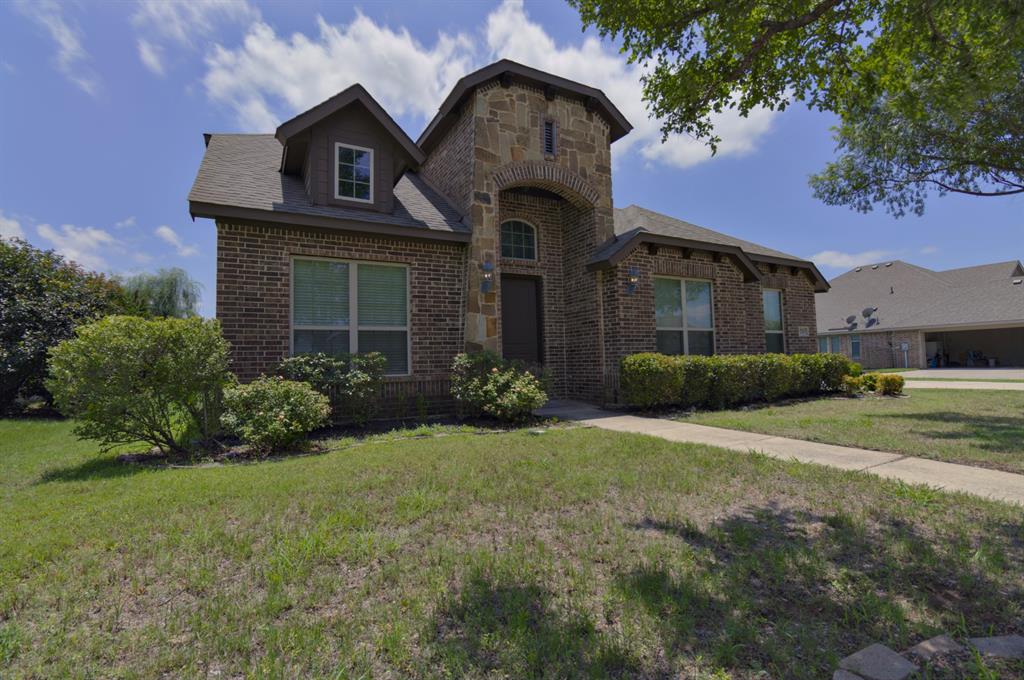 210 Debbie Way, Red Oak, TX 75154 photo
