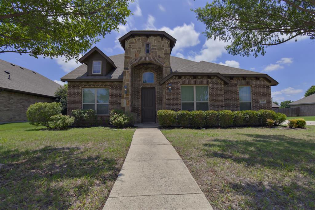 210 Debbie Way, Red Oak, TX 75154 photo