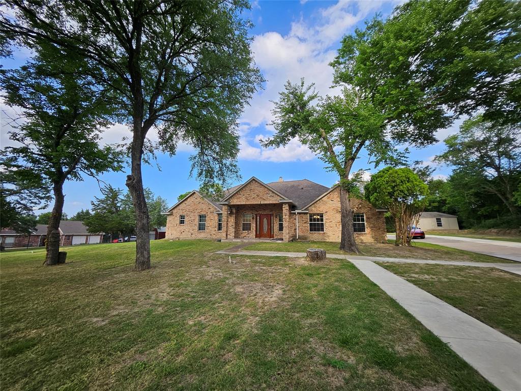 234 Fork Rd, Sunnyvale, TX 75182