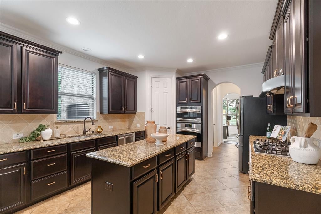 1821 Sterling Trace Dr, Keller, TX 76248 photo