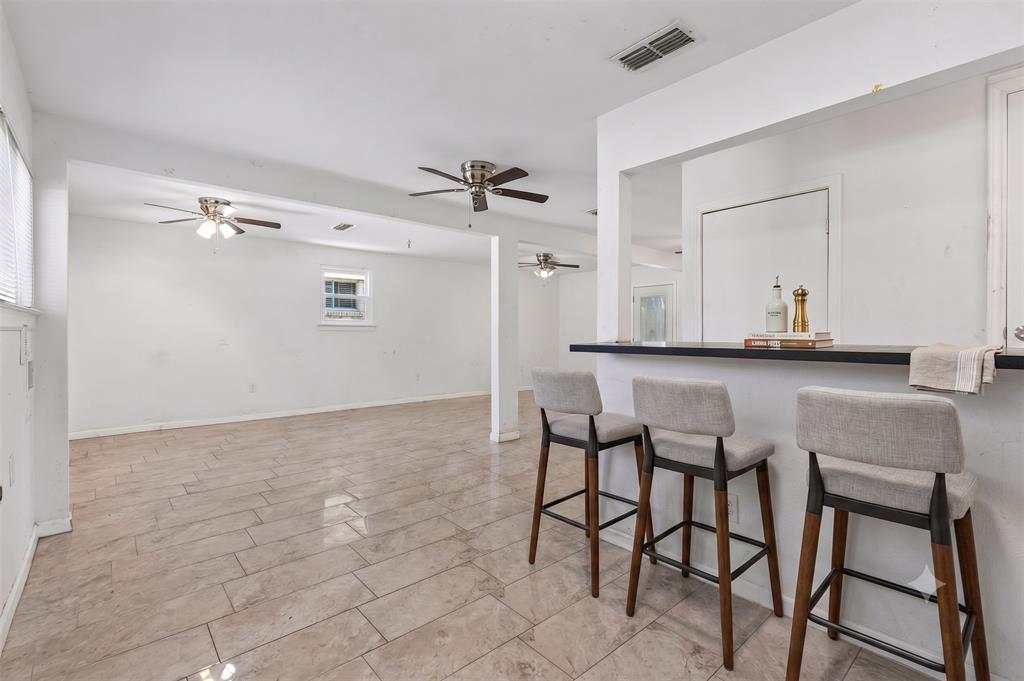 2013 Alan A Dale Rd, Arlington, TX 76013 photo