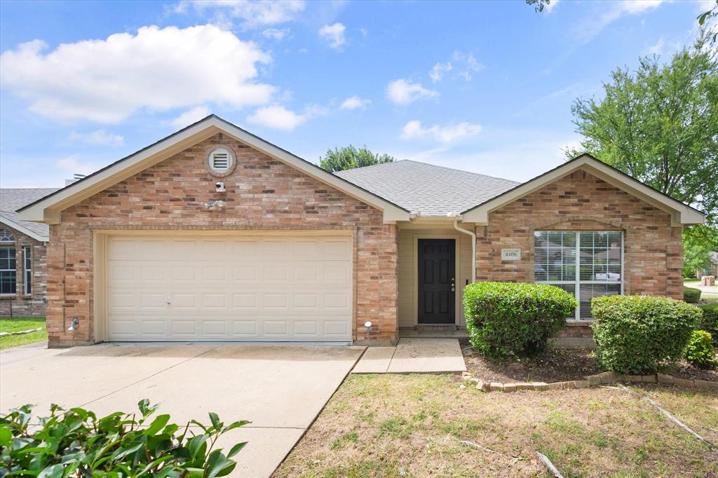 4406 Fox Meadows Ln, Mansfield, TX 76063