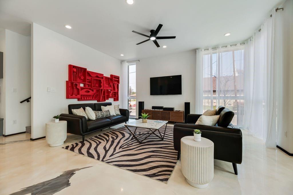 3415 Chihuahua Ave, Dallas, TX 75212 photo