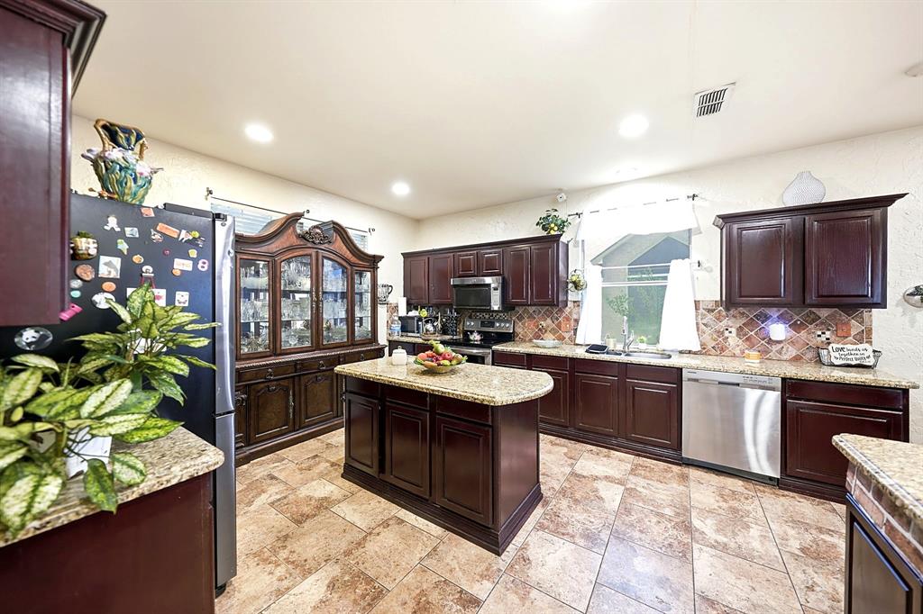 1717 Chase Oaks Dr, Keller, TX 76248 photo