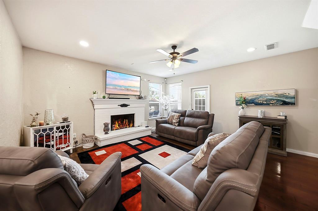 1717 Chase Oaks Dr, Keller, TX 76248 photo