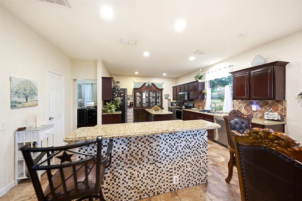 1717 Chase Oaks Dr, Keller, TX 76248 photo