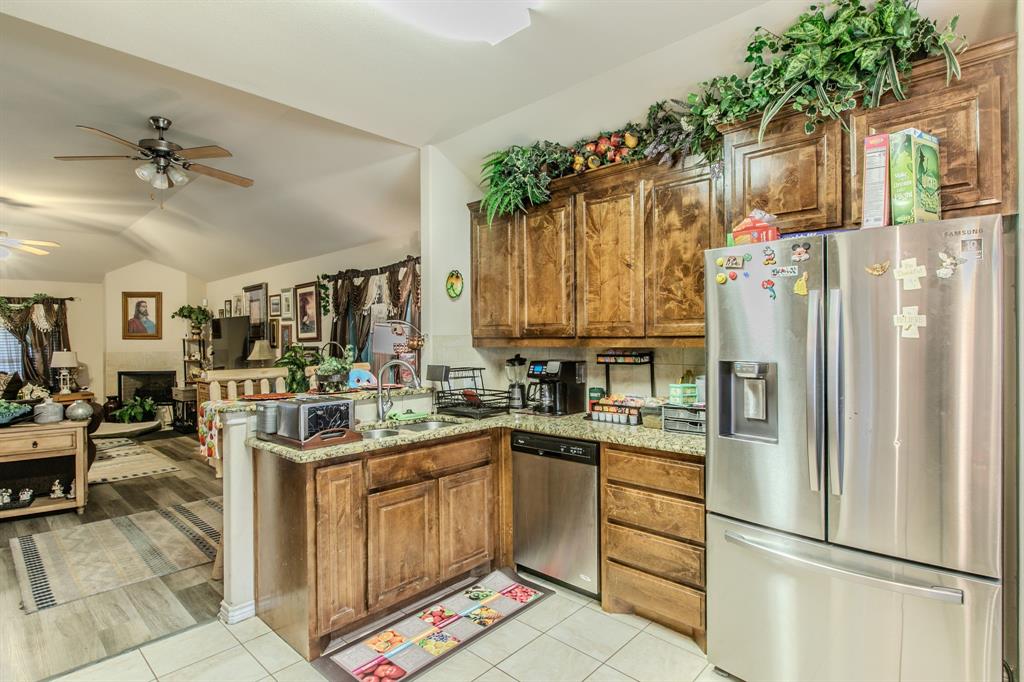 2937 Mayfair Ln, Lancaster, TX 75134 photo