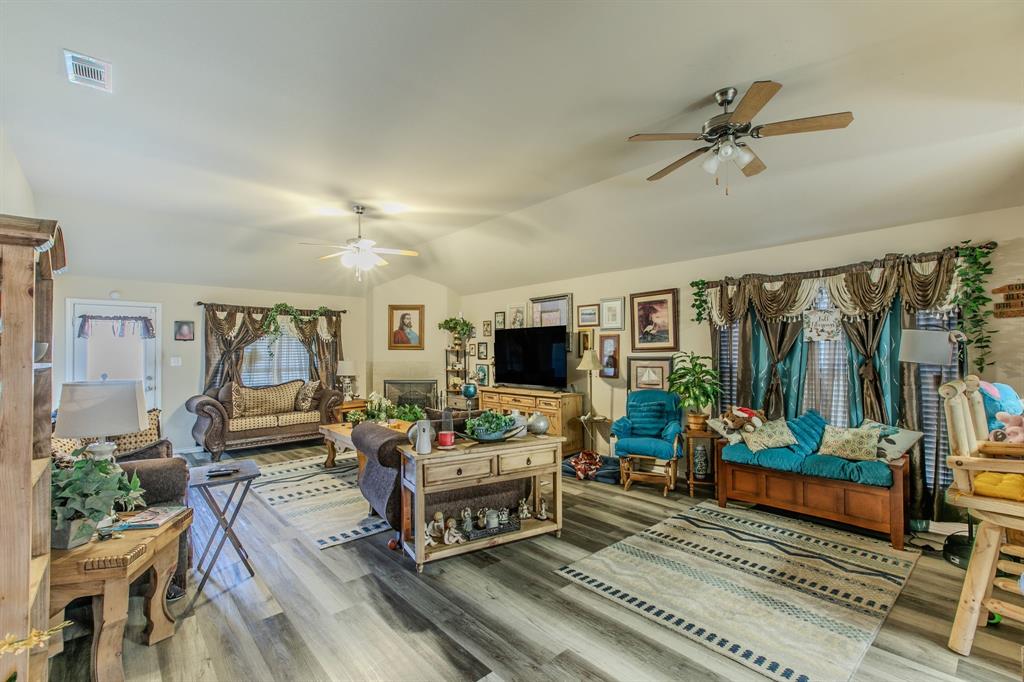 2937 Mayfair Ln, Lancaster, TX 75134 photo
