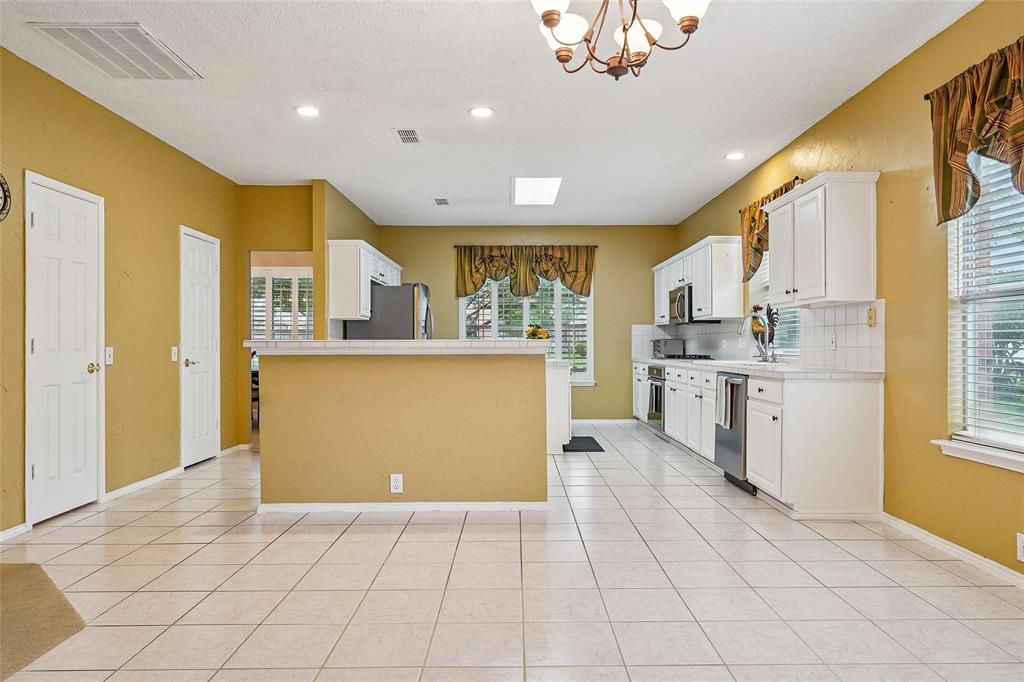 412 Vasey Oak Dr, Keller, TX 76248 photo