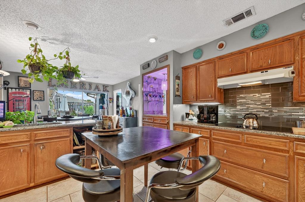 10015 Chimney Hill Ln, Dallas, TX 75243 photo