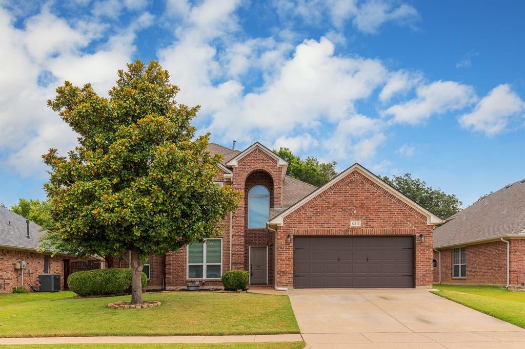 12612 Excelsior Ln, Fort Worth, TX 76244