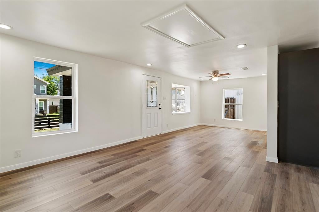 4201 Easter Ave, Dallas, TX 75216 photo