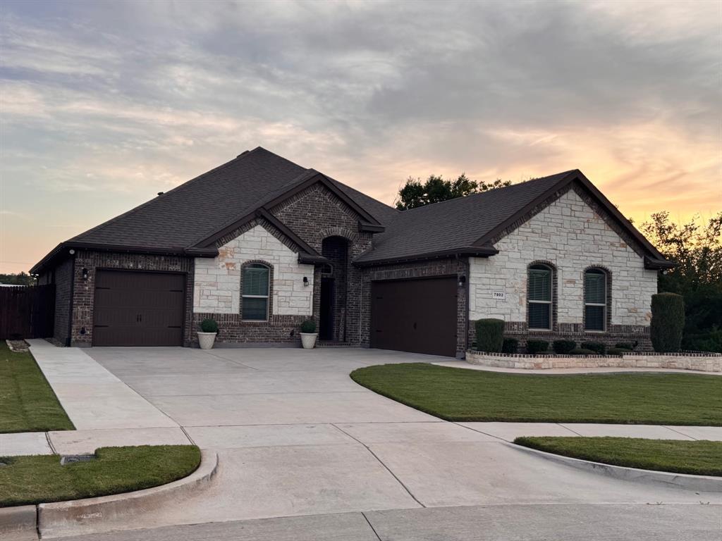 7802 Bella Way, Arlington, TX 76001 photo