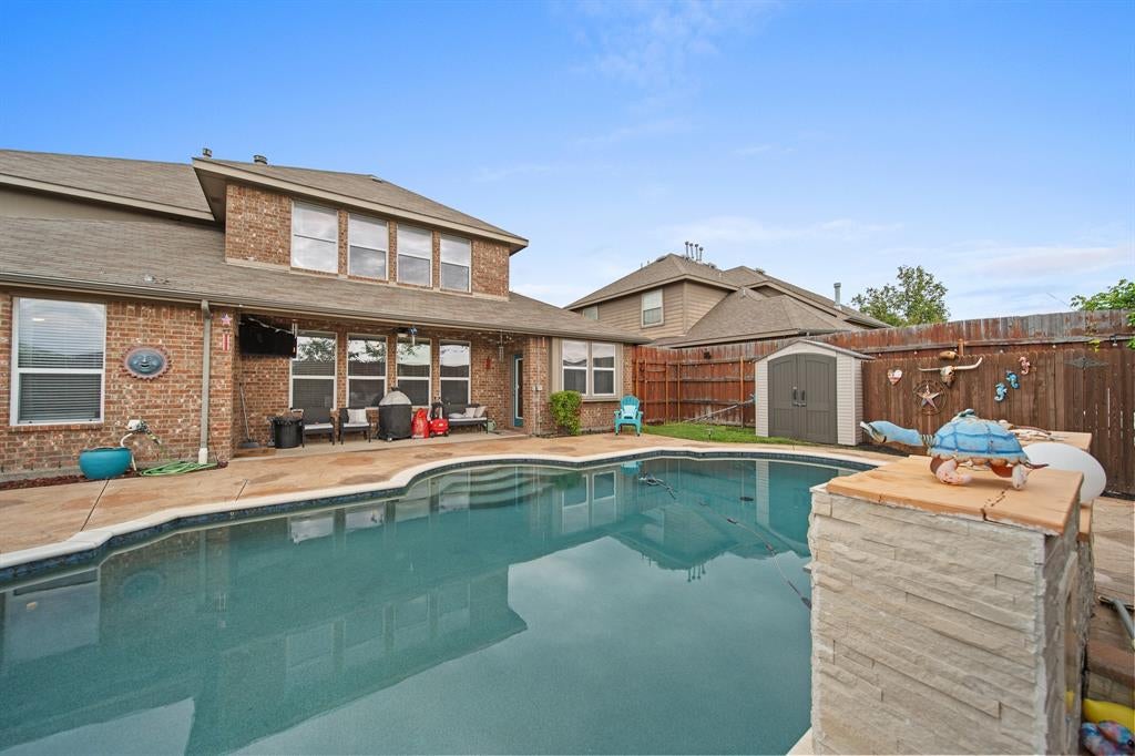 7114 Bickers Dr, Rowlett, TX 75089