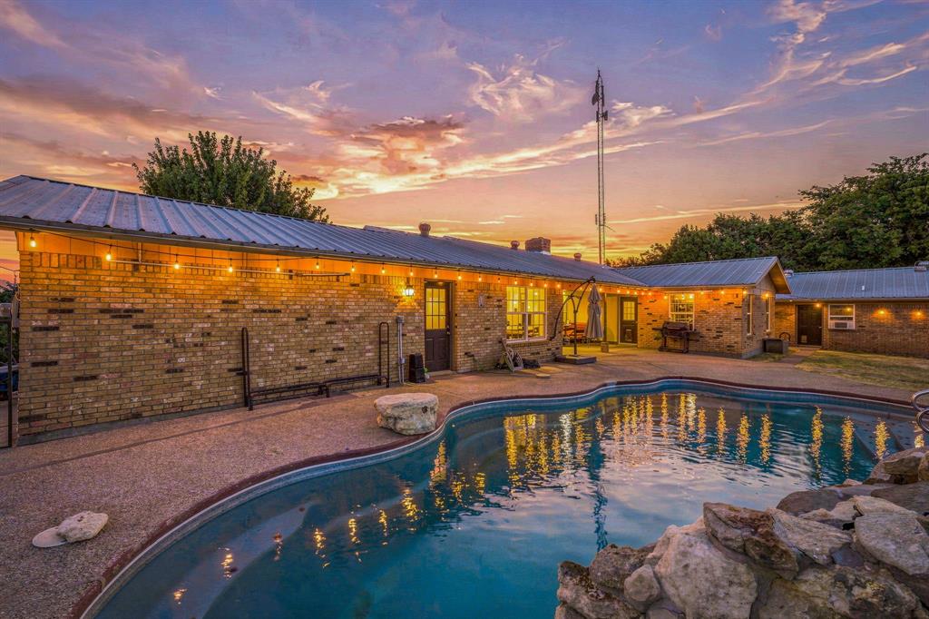 5351 Upper Denton Rd, Weatherford, TX 76085 photo