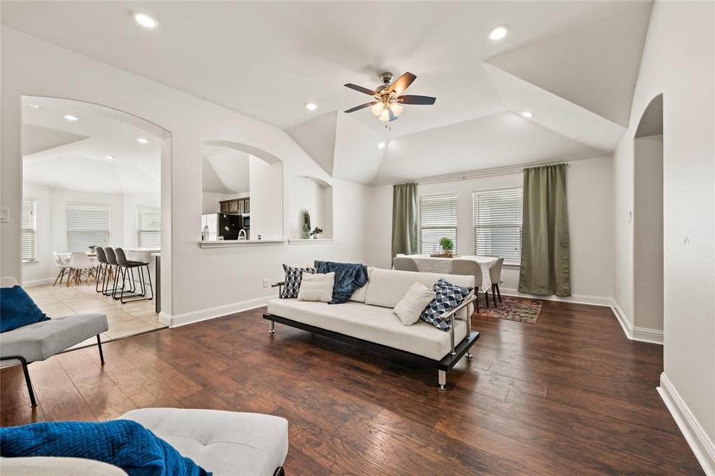 2522 Kingston St, Dallas, TX 75211 photo