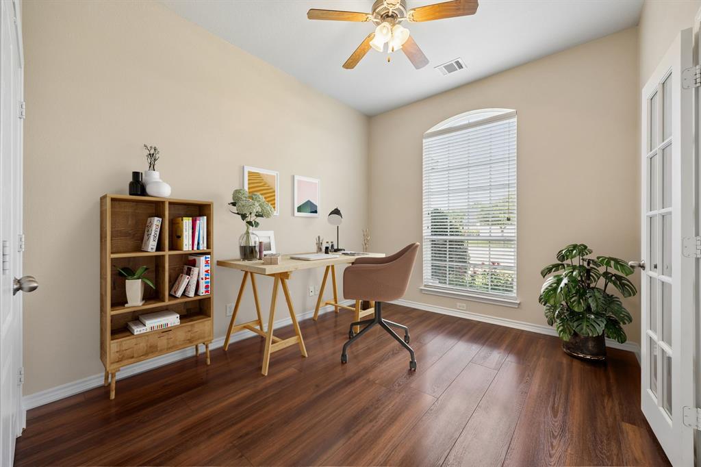 4201 Garden Path Ln, Mansfield, TX 76063 photo