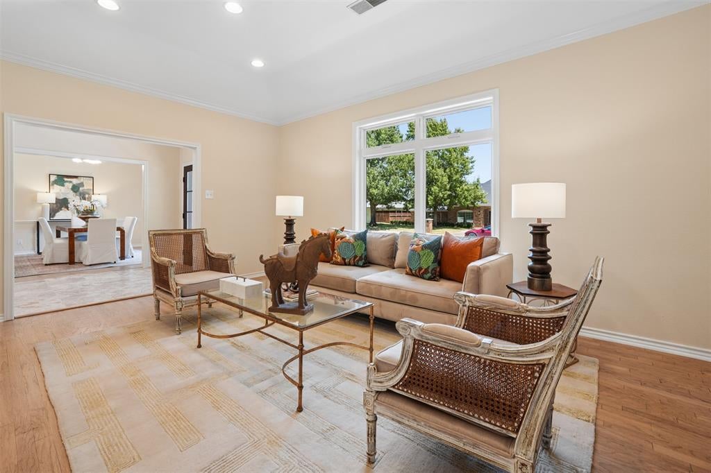 7050 Orchid Ln, Dallas, TX 75230 photo