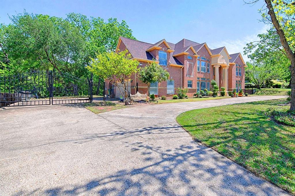 2435 Valley View Dr, Cedar Hill, TX 75104 photo