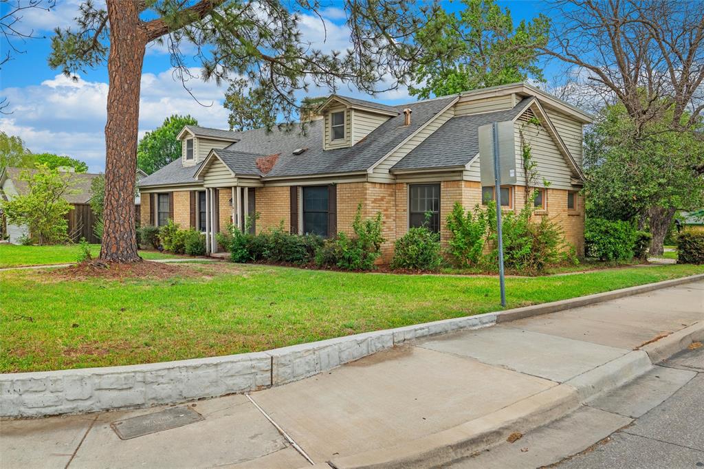 101 W Park Row Dr, Arlington, TX 76010 photo