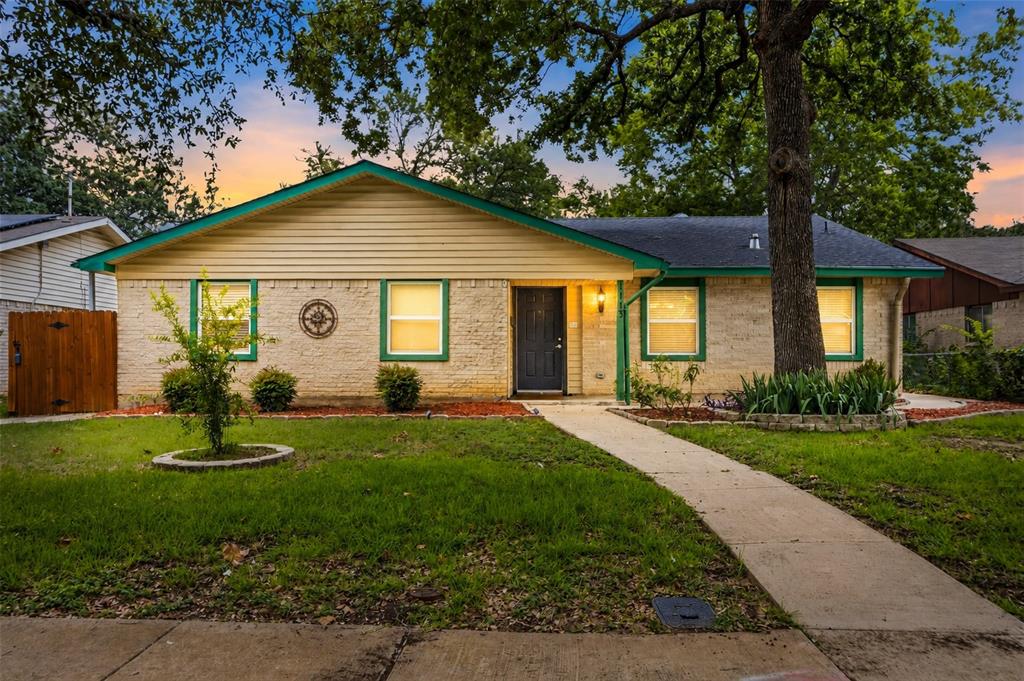1113 Winterwood Dr, Lewisville, TX 75067