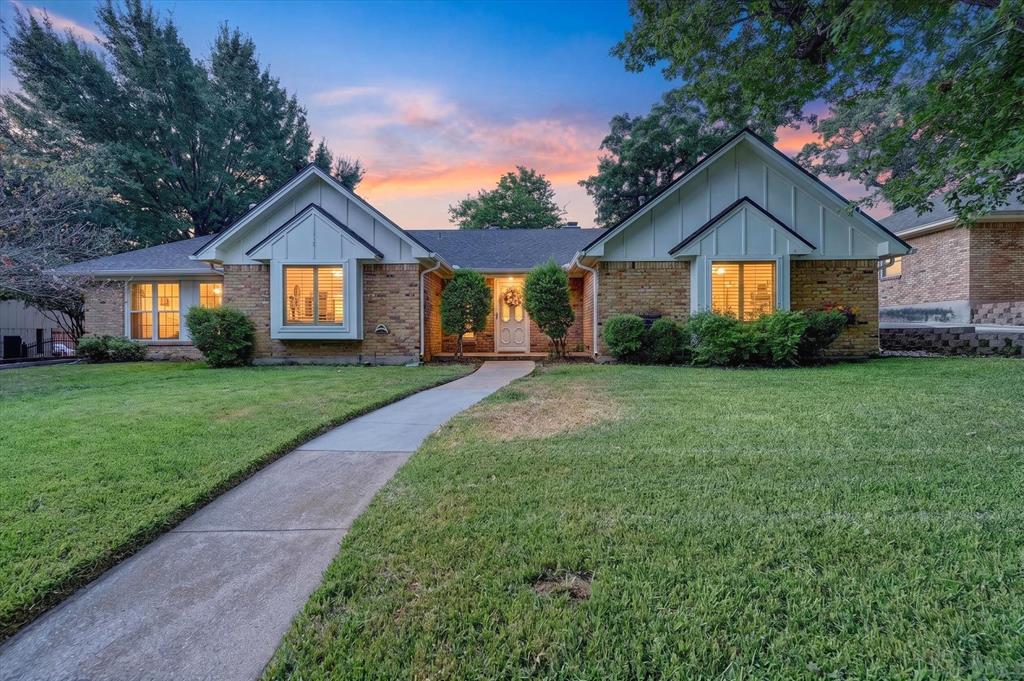 4208 Trowbridge Dr, Arlington, TX 76013