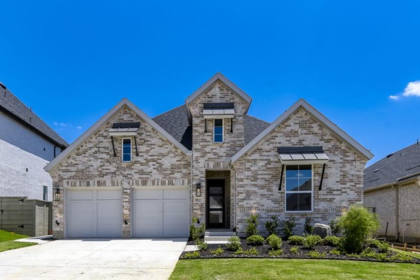 9817 Oak Glade Dr, Denton, TX 76207