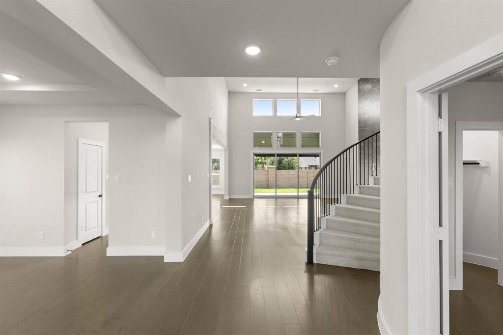 2565 Riverchase Way, Grand Prairie, TX 75054 photo