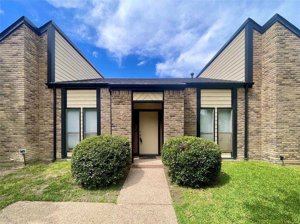 9931 Chimney Hill Ln, Dallas, TX 75243 photo