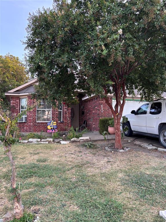 806 Greenville Rd, Mckinney, TX 75069
