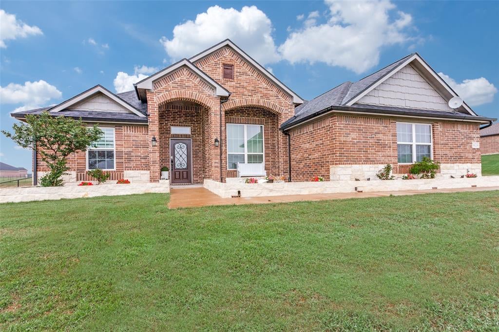 8624 Tucker Dr, Godley, TX 76044