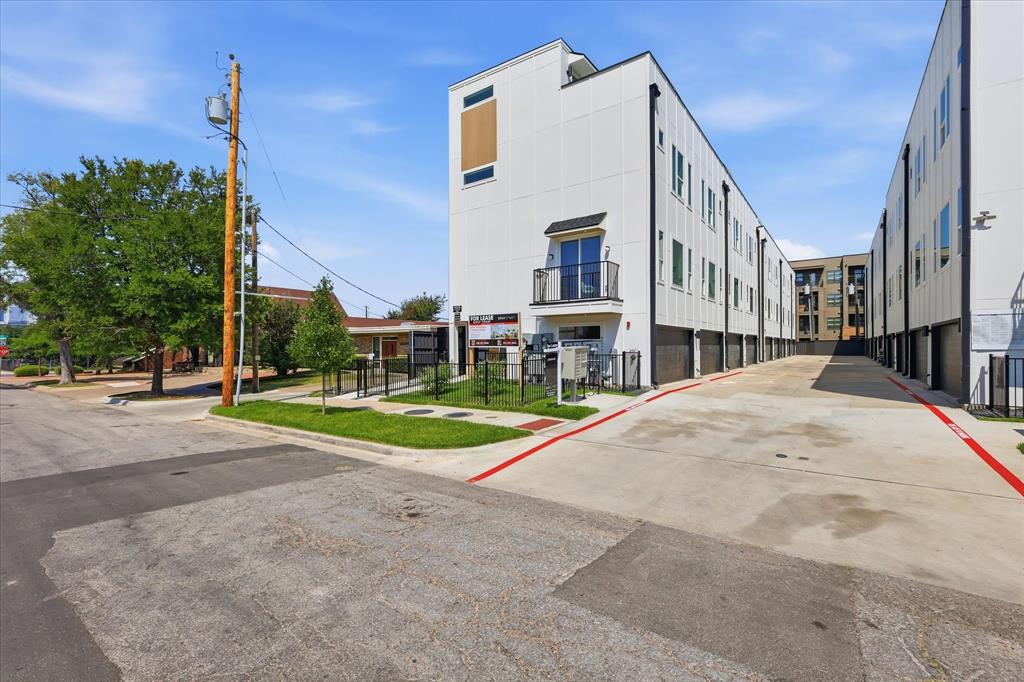4315 San Jacinto St #302, Dallas, TX 75204 photo