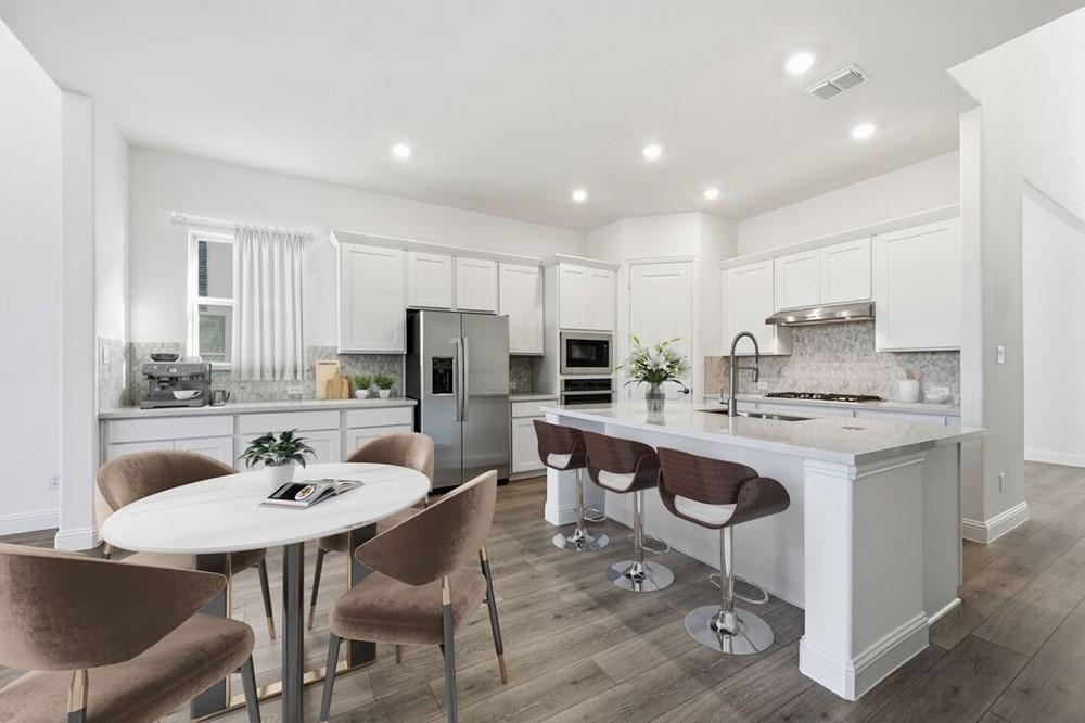 805 Green Heron Rd, Celina, TX 75009 photo