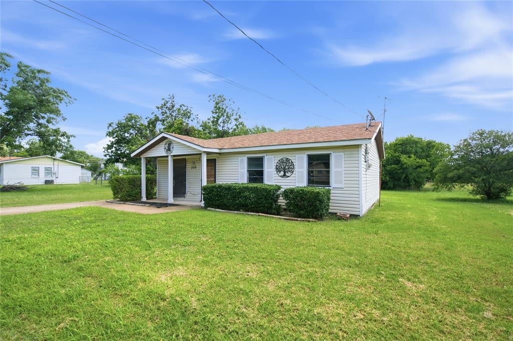 200 Russell St, White Settlement, TX 76108 photo