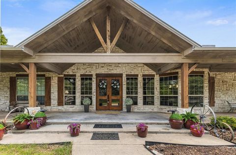 Single Family Residence in Royse City TX 2702 Hidden Trails Road.jpg