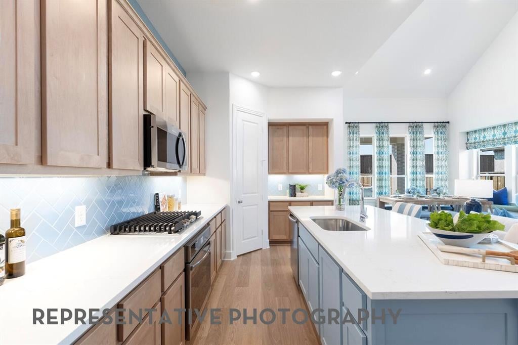 2106 Waters Edge St, Forney, TX 75126 photo