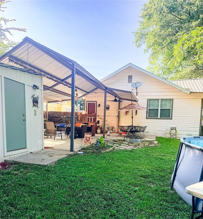 2124 Culbertson St, Paris, TX 75460 photo