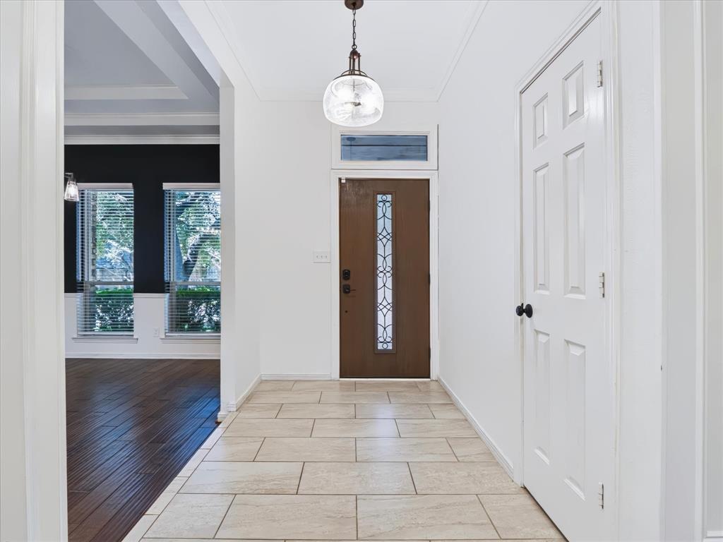 10216 Shadow Way, Dallas, TX 75243 photo