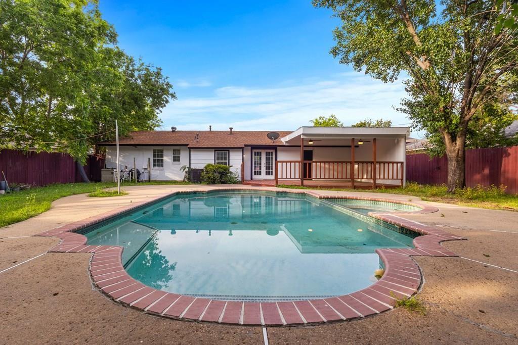 2529 Syracuse Dr, Irving, TX 75062