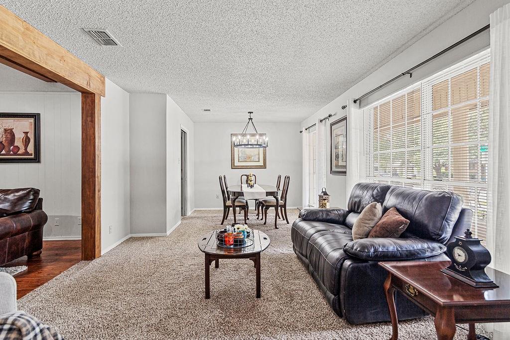 4300 Barcelona Dr, Fort Worth, TX 76133 photo